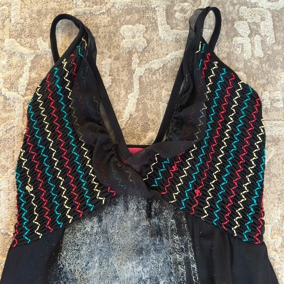 Save the Queen y2k asymmetrical dress - Picture 3 of 9